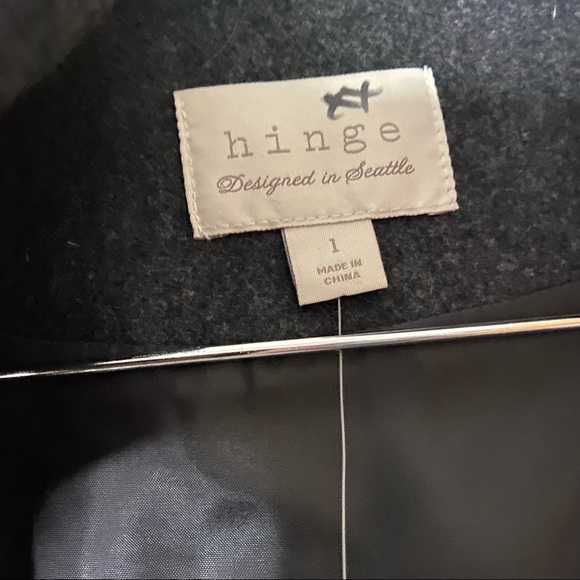 HINGE | NWT Wool Ruffle Jacket Blazer Charcoal Ruffle Collar Size Large Women’s - Picture 12 of 12